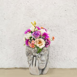 Cache-pot Femme avec un halo de fleurs Abbott