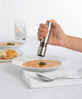 Moulin à poivre Une main en inox de 15 cm Trudeau