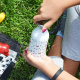 Bouteille d'eau isolé BOP! chat Grosche